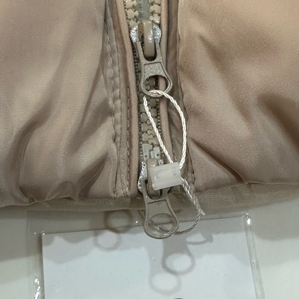 Qinruiyu Long Tan Puffer Coat with Hood Size Extra Small/Small New With Tags - Picture 9 of 15